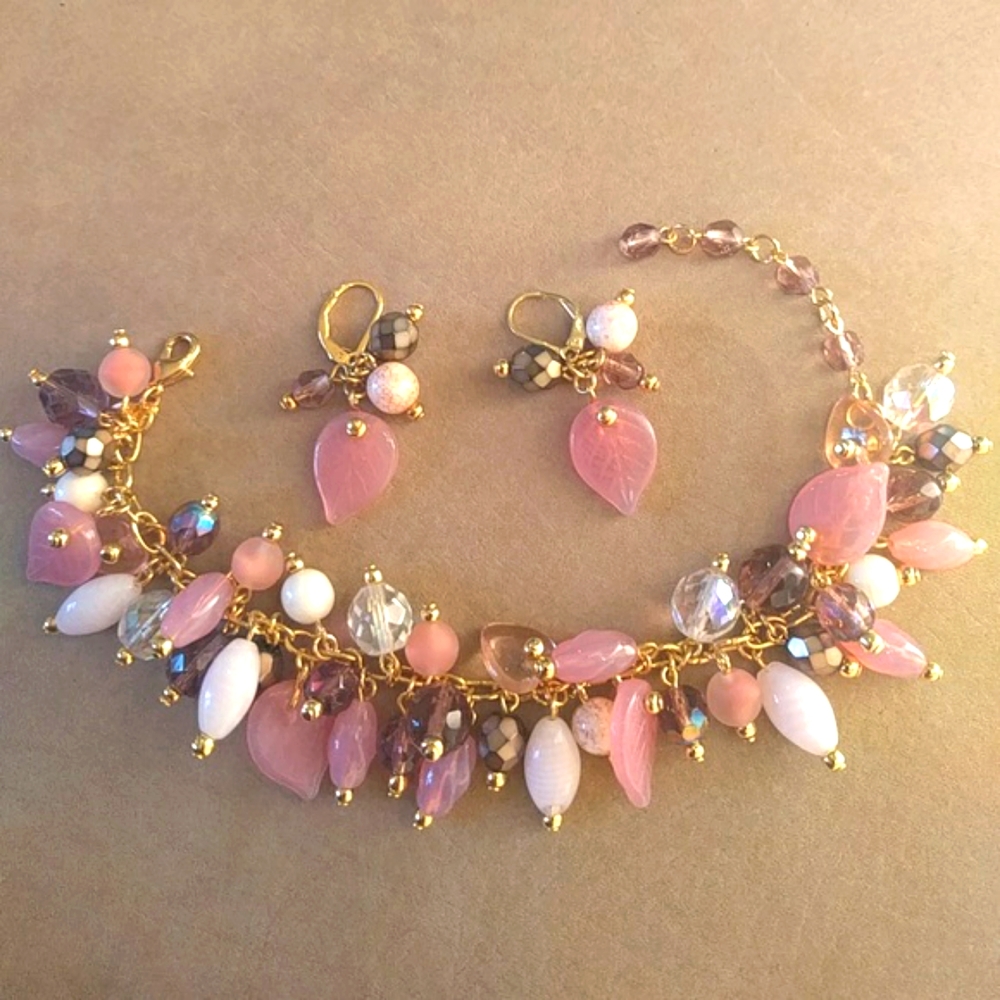 VTG Joan Rivers crystal bracelet and earrings set